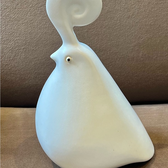 White Porcelain Bird Pottery Ceramic Sculpture MCM 9” Height - Picture 1 of 11
